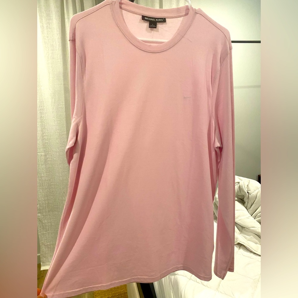 Large long sleeve Michael Kors top. Never been worn